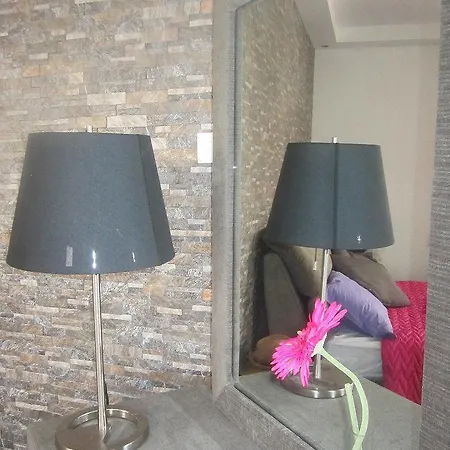 Appartement Marina 211 *