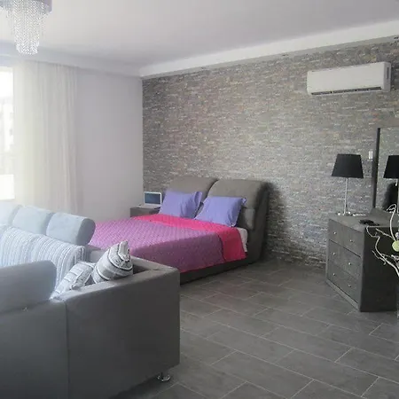 Marina 211 Appartement *