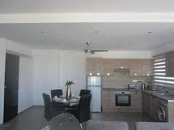 Marina 211 Апартаменты *