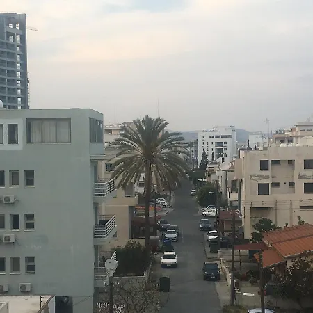 Apartamento Marina 211 *