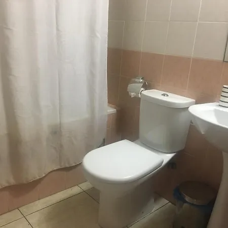 Marina 211 * 라르나카