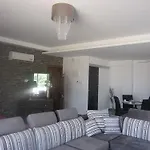 Marina 211 Apartment Larnaca